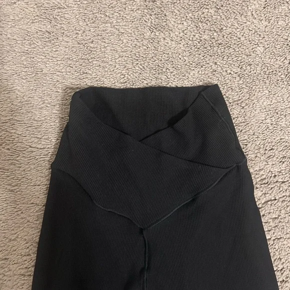 XXS Aerie Offline Black Leggings - Picture 2 of 3